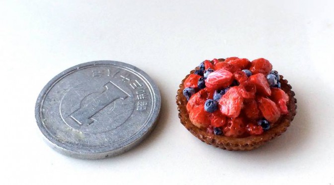 miniture berry tarte