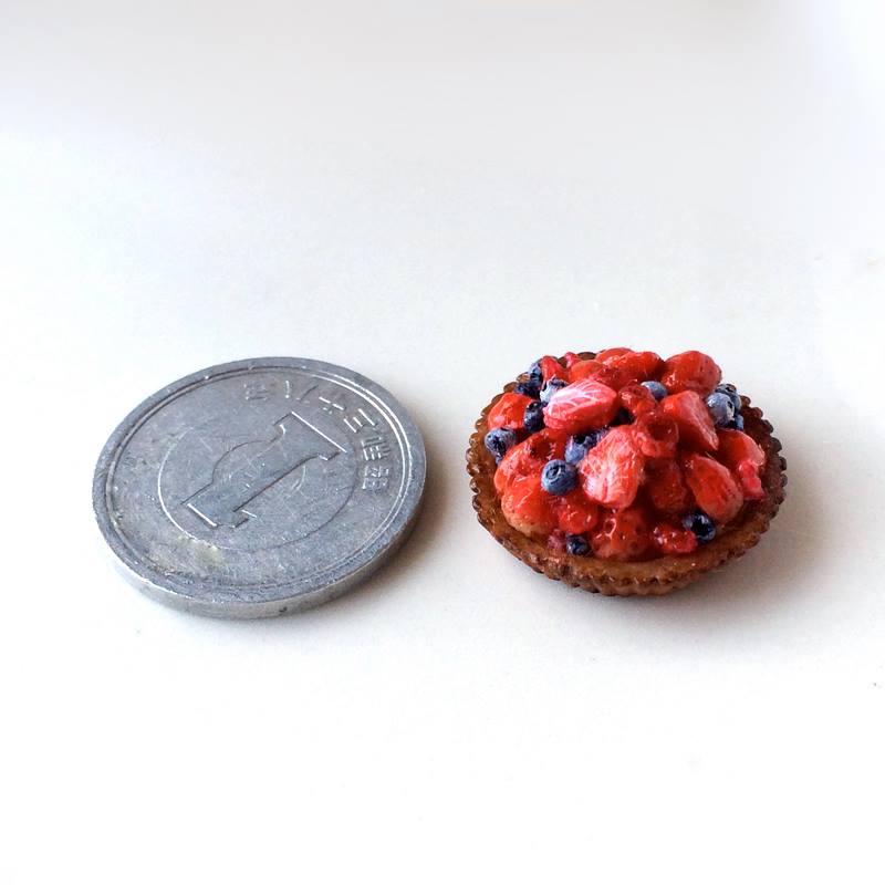 miniture berry tarte